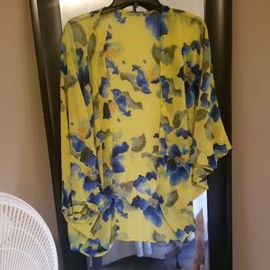 Charming Charlie Kimono Top NEVER WORN